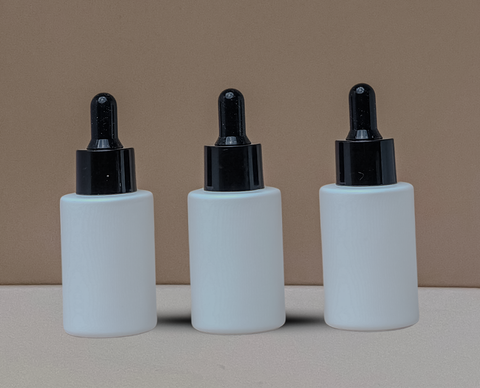30Ml Glass Bottle With Black Smooth Dropper (Flat)