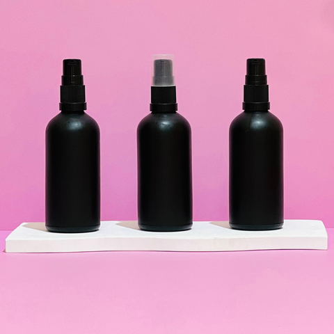 100Ml Glass Bottle With Black Treatment Pump (Round)
