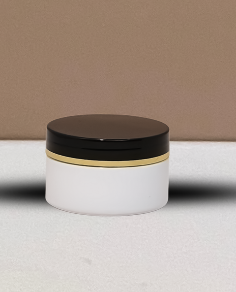 100g Plastic Jar with Black Lid and Gold Strip
