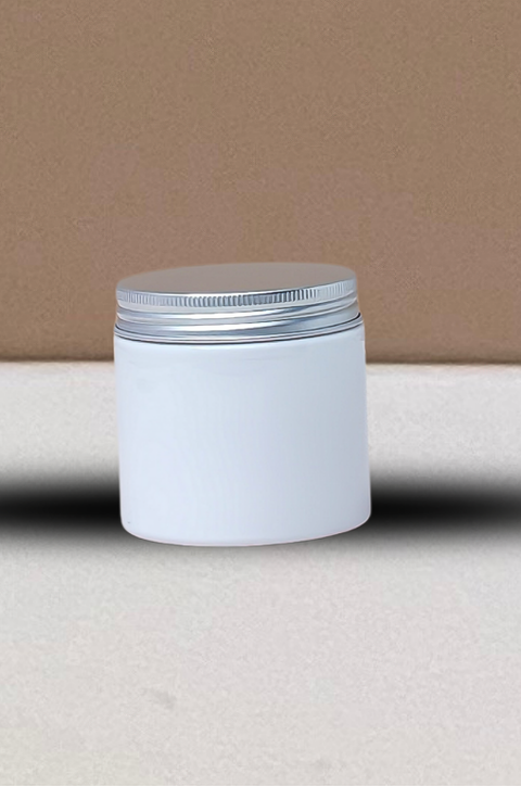 200g Plastic Jar With Silver Aluminium Lid