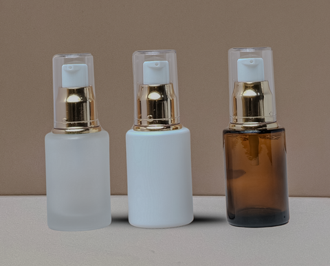 30Ml Glass Bottle With Gold Treatment Pump (Flat)