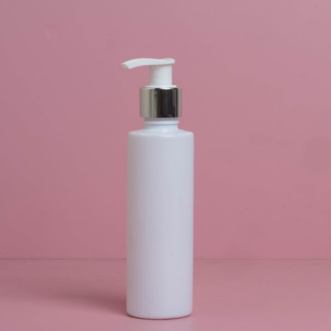 150Ml Pet Bottle With Silver White Lotion Pump