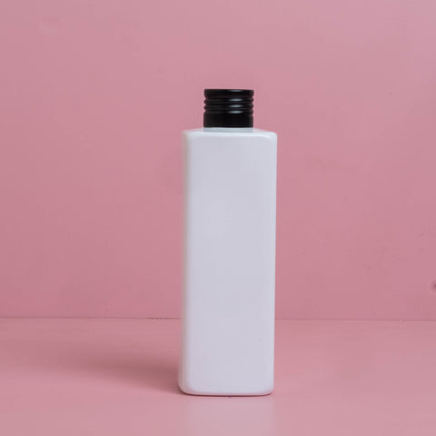 250Ml Square Pet Bottle With Matte Black Aluminium Screw Cap