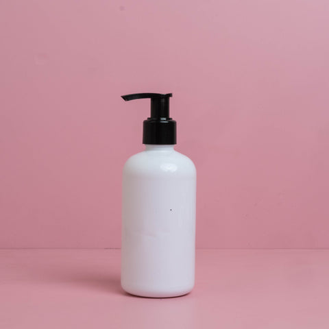 250Ml Short Pet Bottle With Old Black Lotion Pump