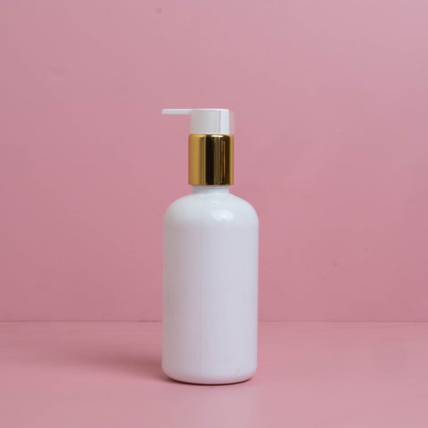 250Ml Short Pet Bottle With New Gold White Lotion Pump