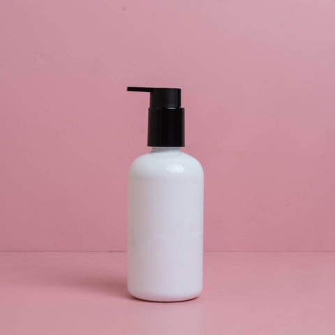 250Ml Short Pet Bottle With New Black Lotion Pump