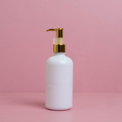 250Ml Short Pet Bottle With All Gold Lotion Pump