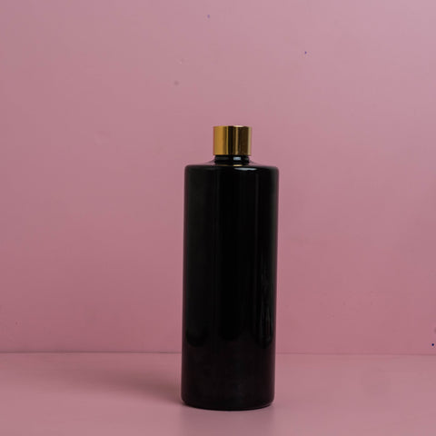 500Ml Tall Pet Bottle With Gold Shinny Screw Caps