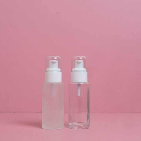 50Ml Glass Bottle With White Treatment Pump