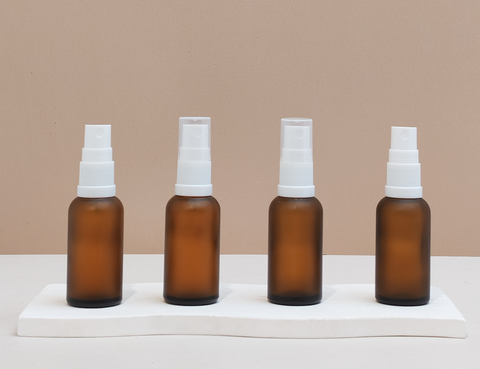 30Ml Glass Bottle With White Mist Sprayer (Round)