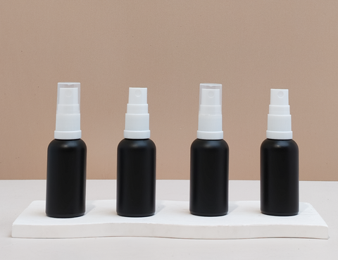 30Ml Glass Bottle With White Mist Sprayer (Round)