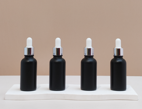30Ml Glass Bottle With Silver White Dropper (Round)