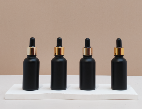 30Ml Glass Bottle With Gold Black Dropper (Round)