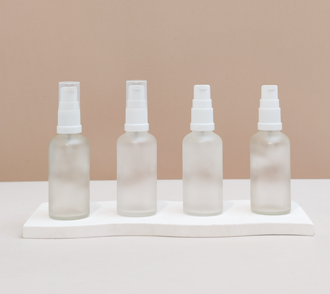 50Ml Glass Bottle With White Treatment Pump (Round)