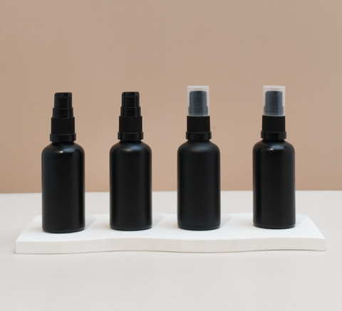 50Ml Glass Bottle With White Treatment Pump (Round)
