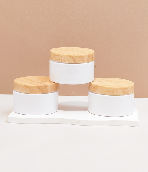 100g Plastic Jar With Bamboo Lid