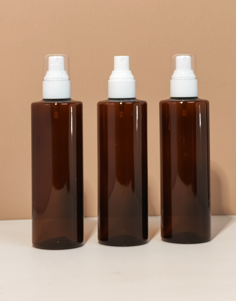 250Ml Tall Pet Bottle With White Mist Spray