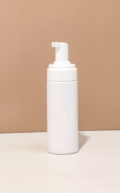 150Ml White Foaming Bottle With White Pump