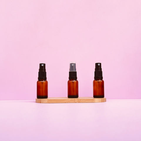 15Ml Glass Bottle With Black Mist Sprayer (Round)